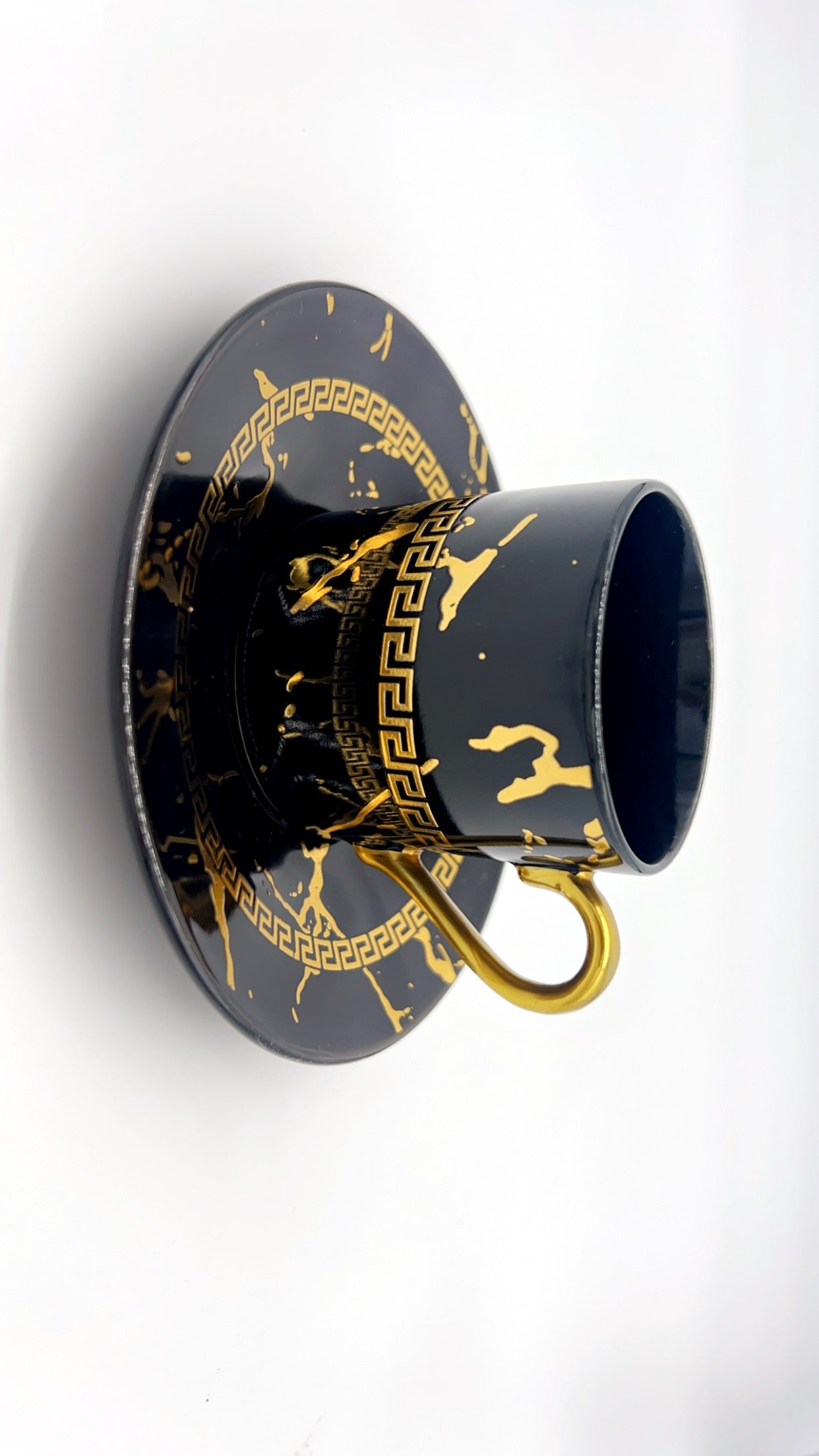 Noura's Kitchenware Black&Gold Coffee set