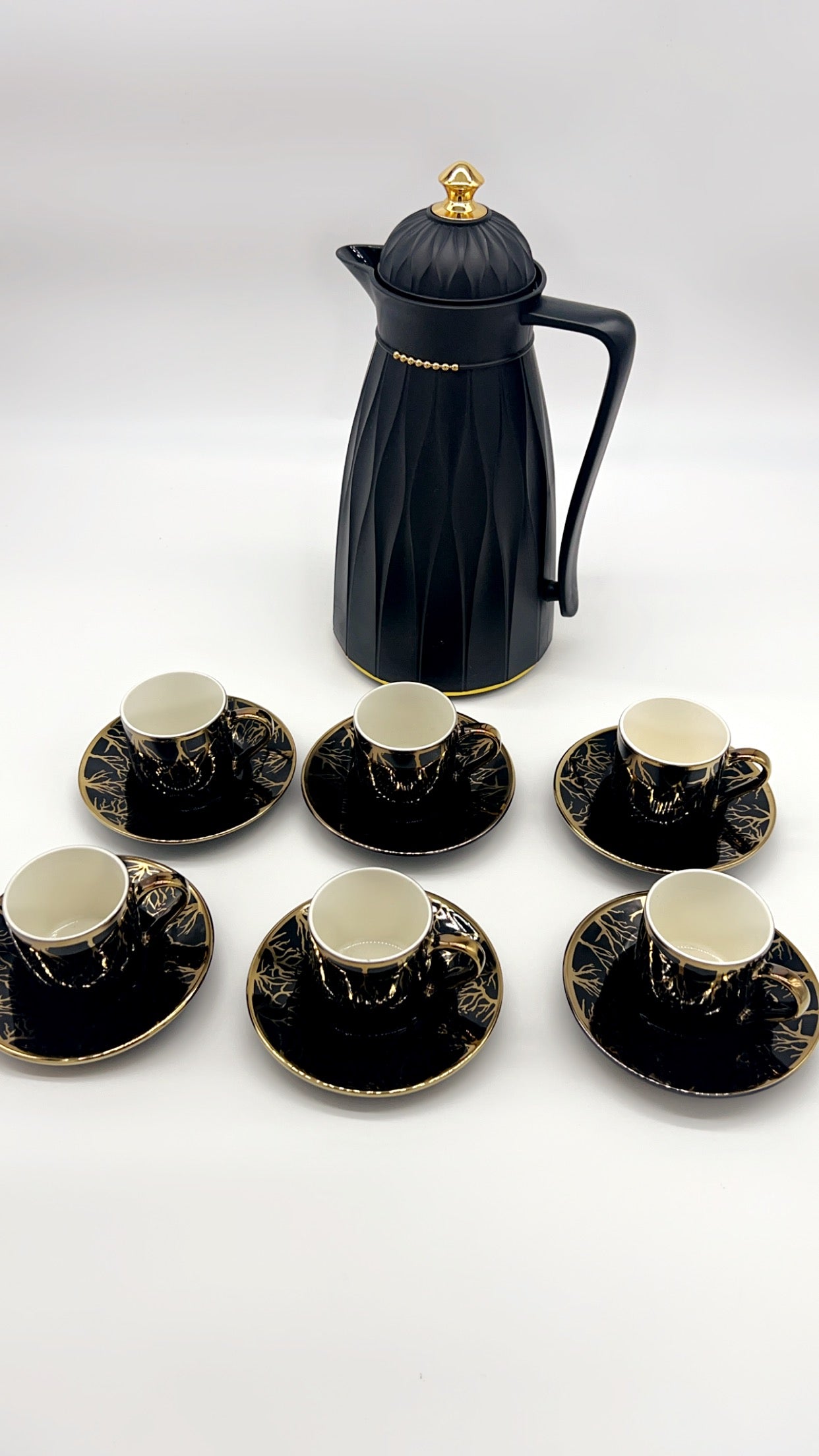 Noura's Kitchenware Black&Gold Coffee Set