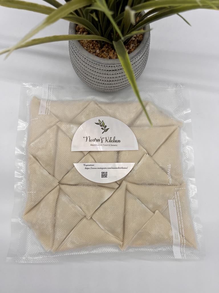 Noura's kitchen Frozen Sambosak cheese 24pcs