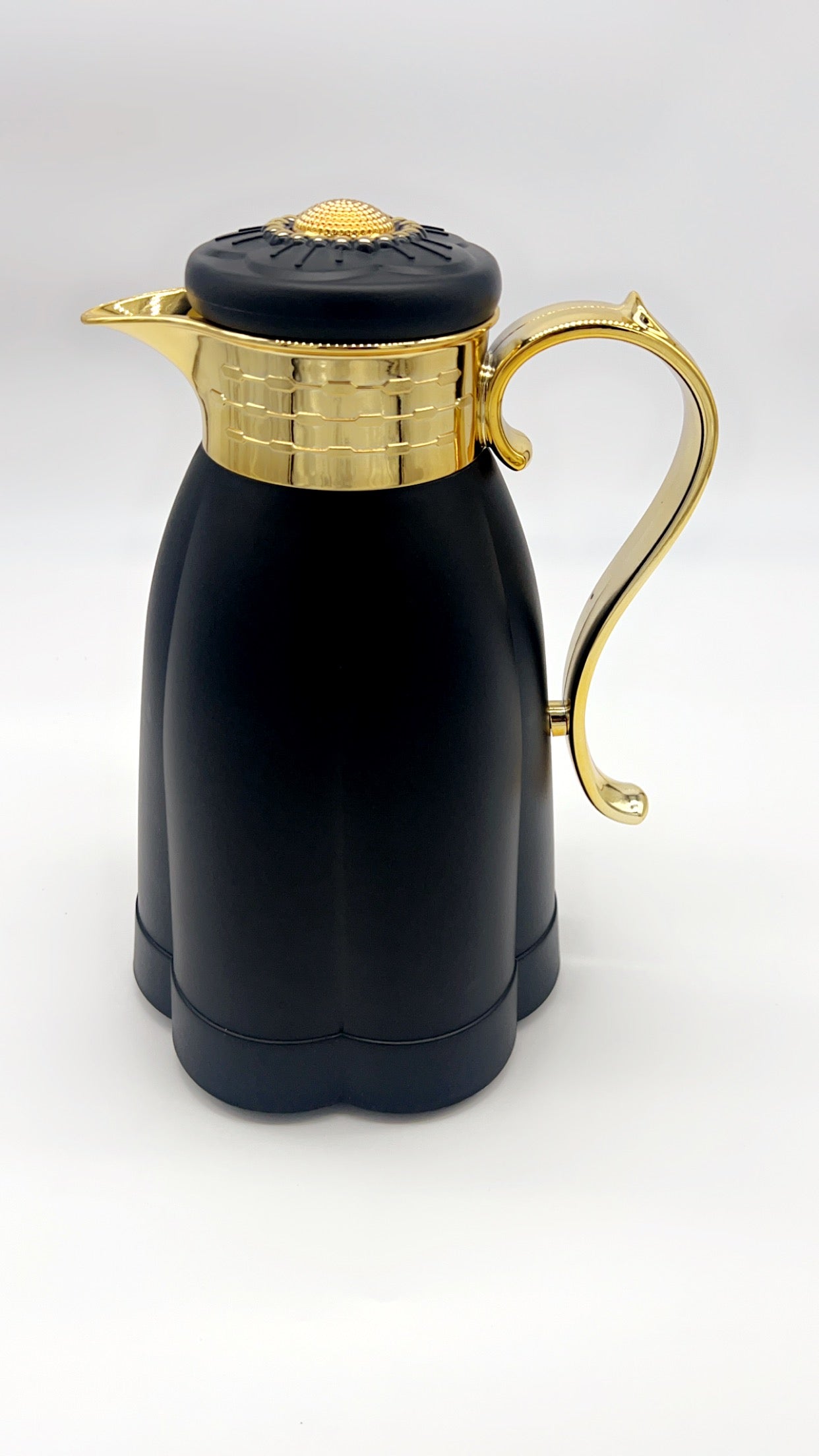 Noura's Kitchenware Black Gold Coffee pot