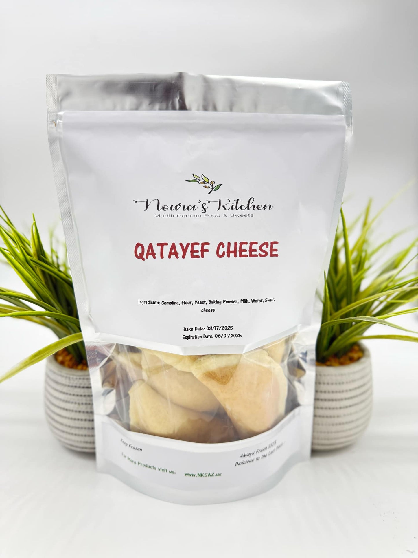 Noura's kitchen Frozen Qatayef cheese 12pcs