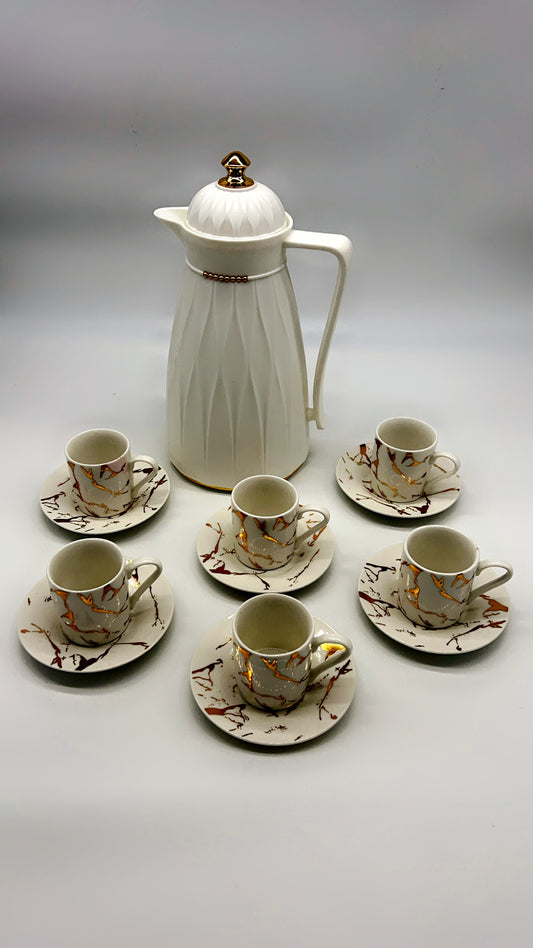 Noura's Kitchenware Stylish White&Gold set